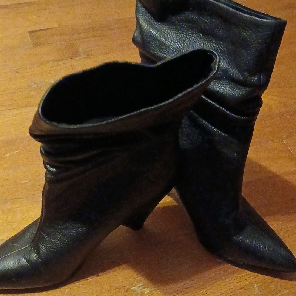 Guess Black Heeled Boots